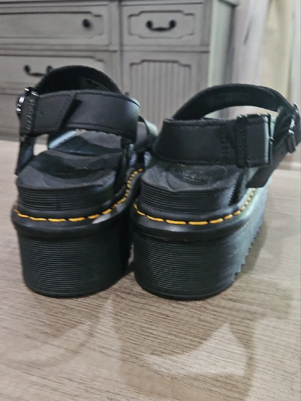 Voss Platform Sandal - BlackWomens Dr. Martens Voss Platform Sandal - Black size